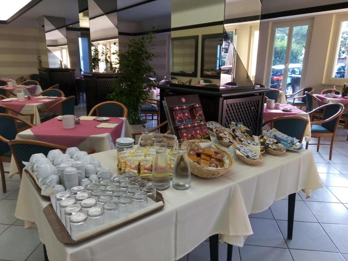Hotel Sud Est By Fam Rossetti Lavagna