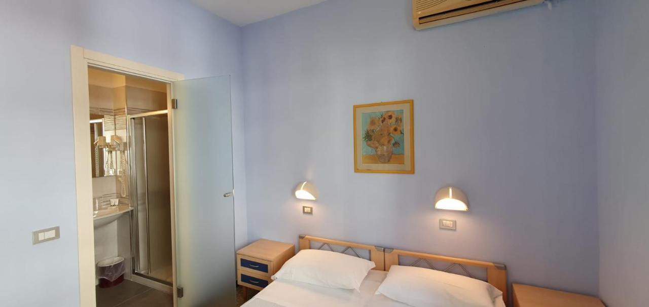 Hotel Sud Est By Fam Rossetti