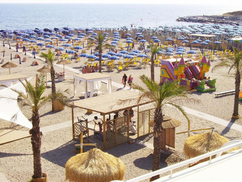 Sud Est By Fam Rossetti Hotel 3*