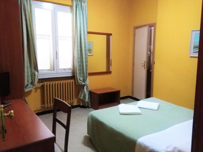 Hotel Sud Est By Fam Rossetti 3*