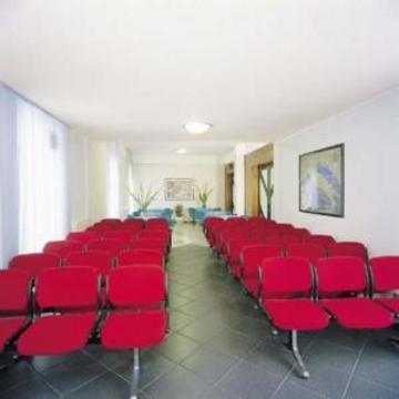 Sud Est By Fam Rossetti 3*